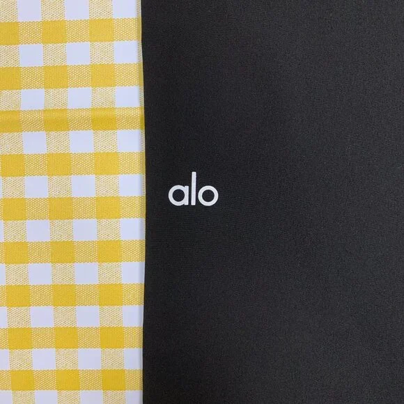 ALO Yoga Women's Black Pants Size：S (Regular)👩🏻💕 - Picture 7 of 8